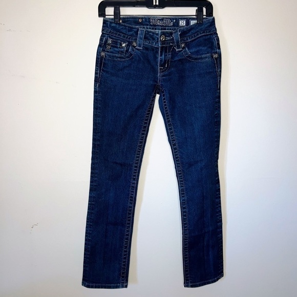 Miss Me for Buckle Embellished Dark Blue Slim Low Rise Capri Jeans Size 25 - Picture 11 of 12